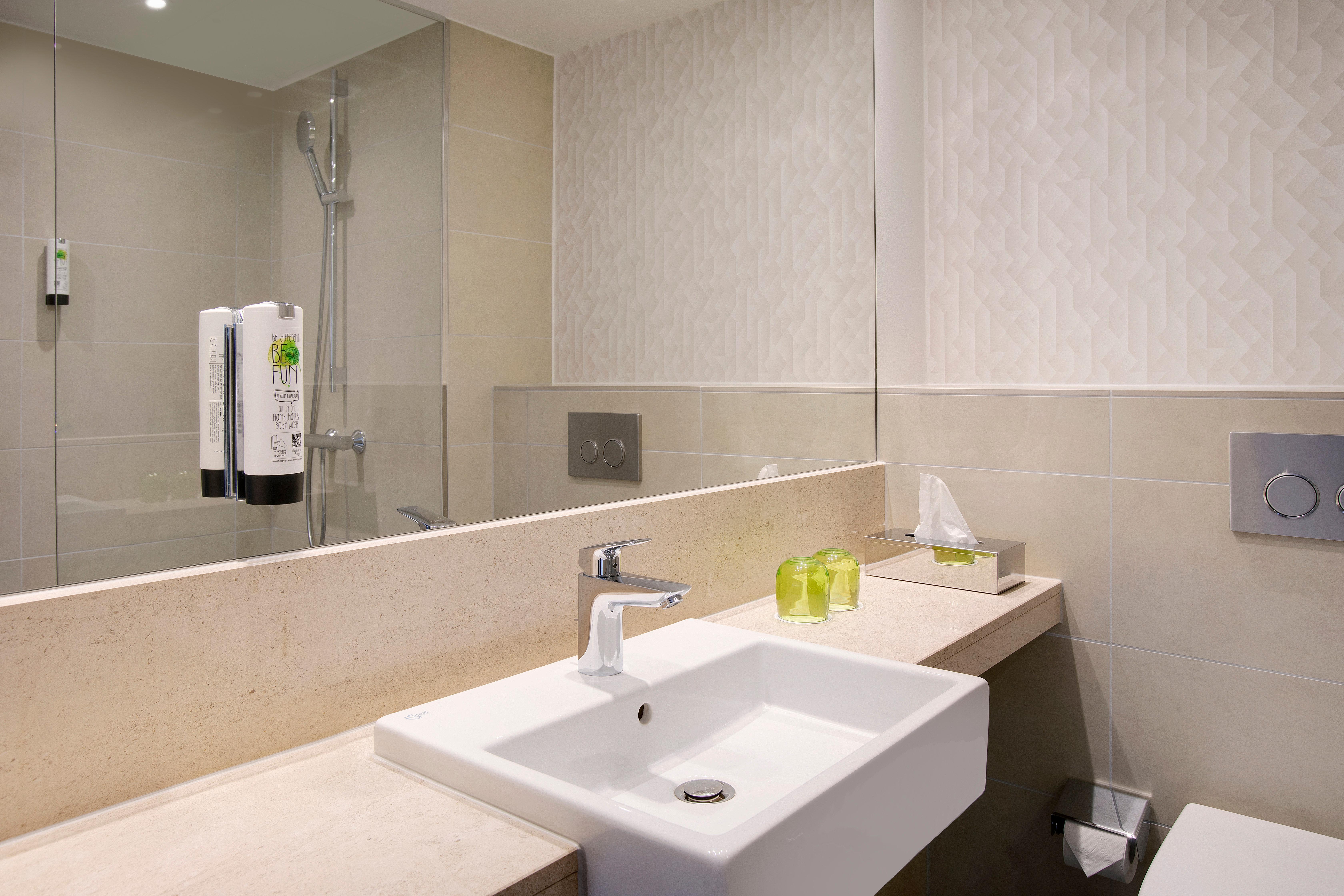 Holiday Inn Frankfurt Airport By Ihg Frankfurt am Main