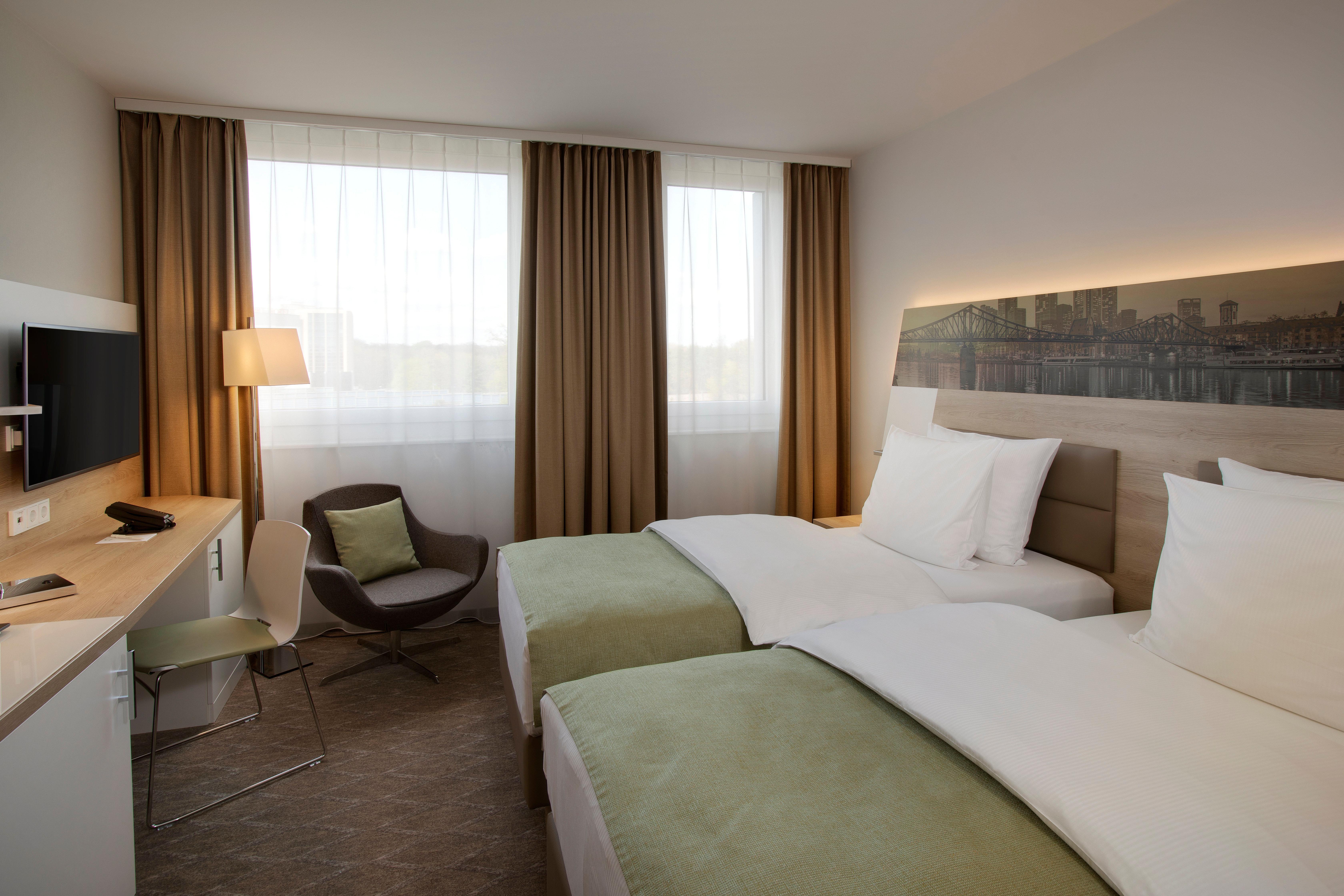 Holiday Inn Frankfurt Airport By Ihg 4* Frankfurt am Main