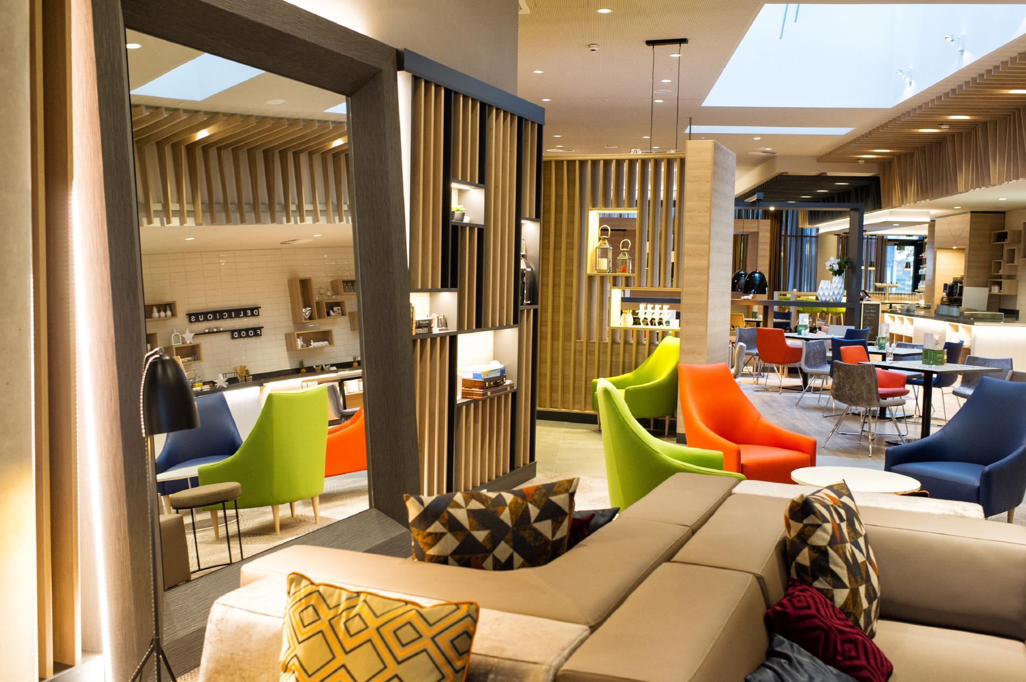 Holiday Inn Frankfurt Airport By Ihg Hotel