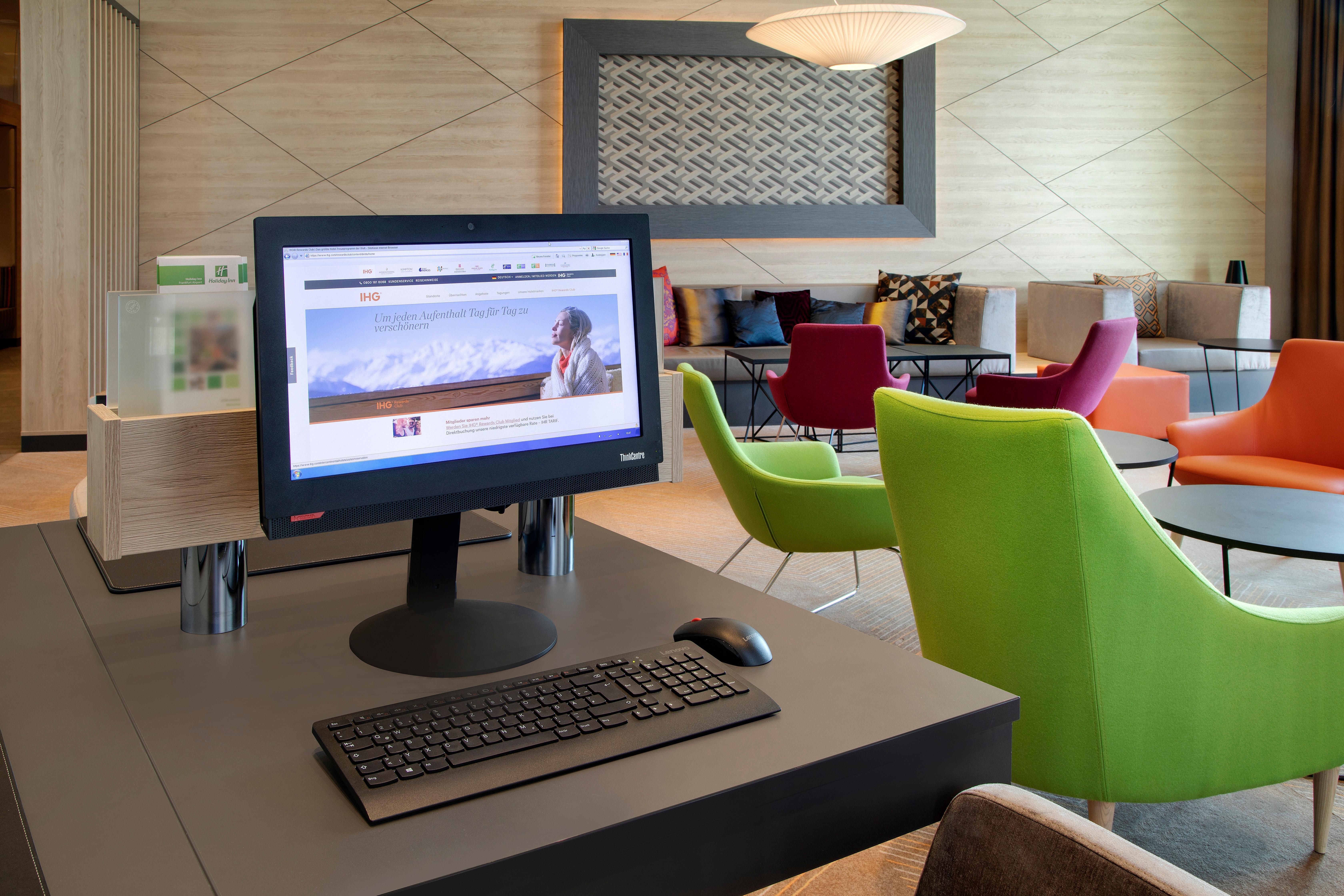 Holiday Inn Frankfurt Airport By Ihg 4*