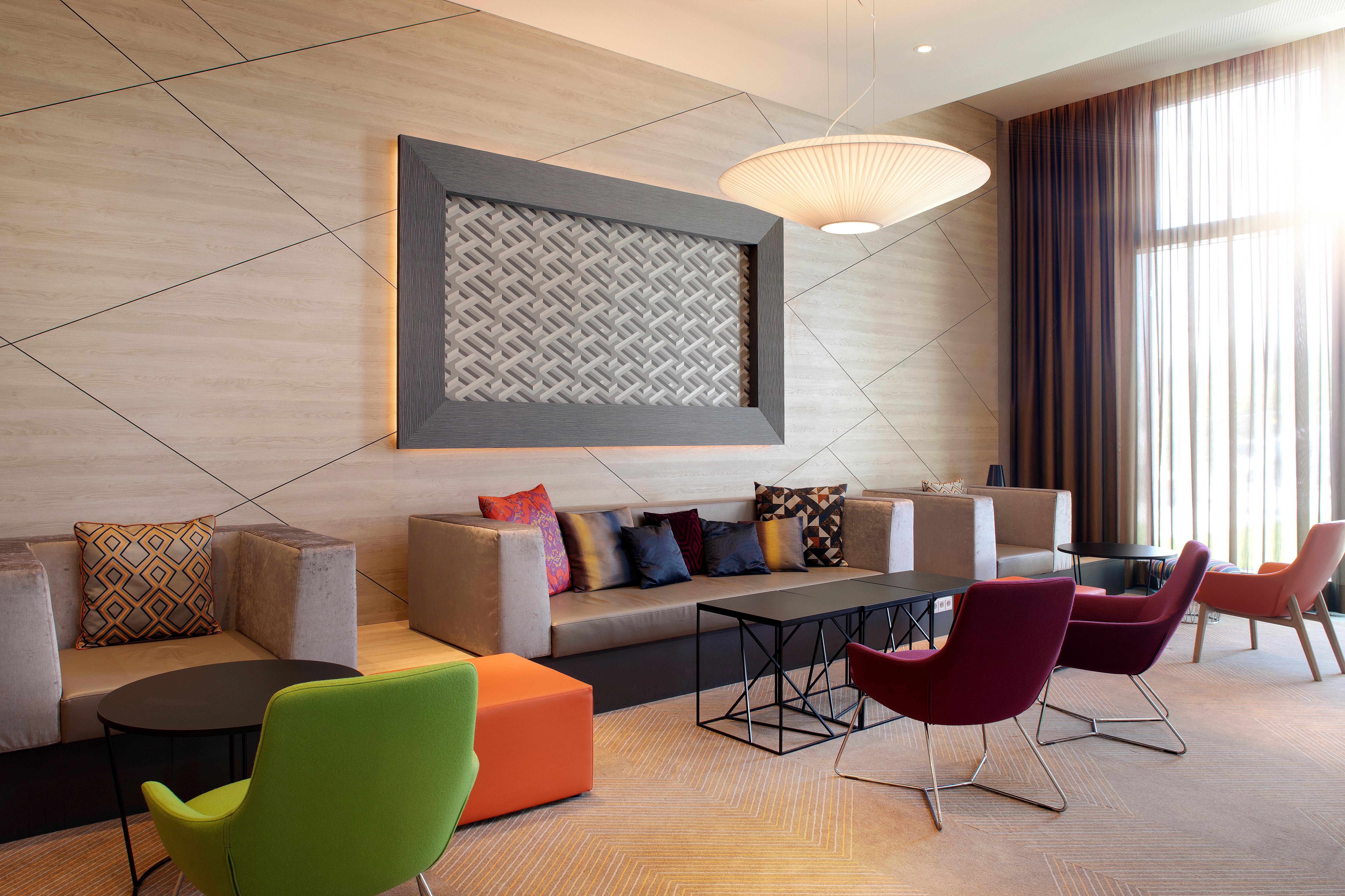 Holiday Inn Frankfurt Airport By Ihg 4*