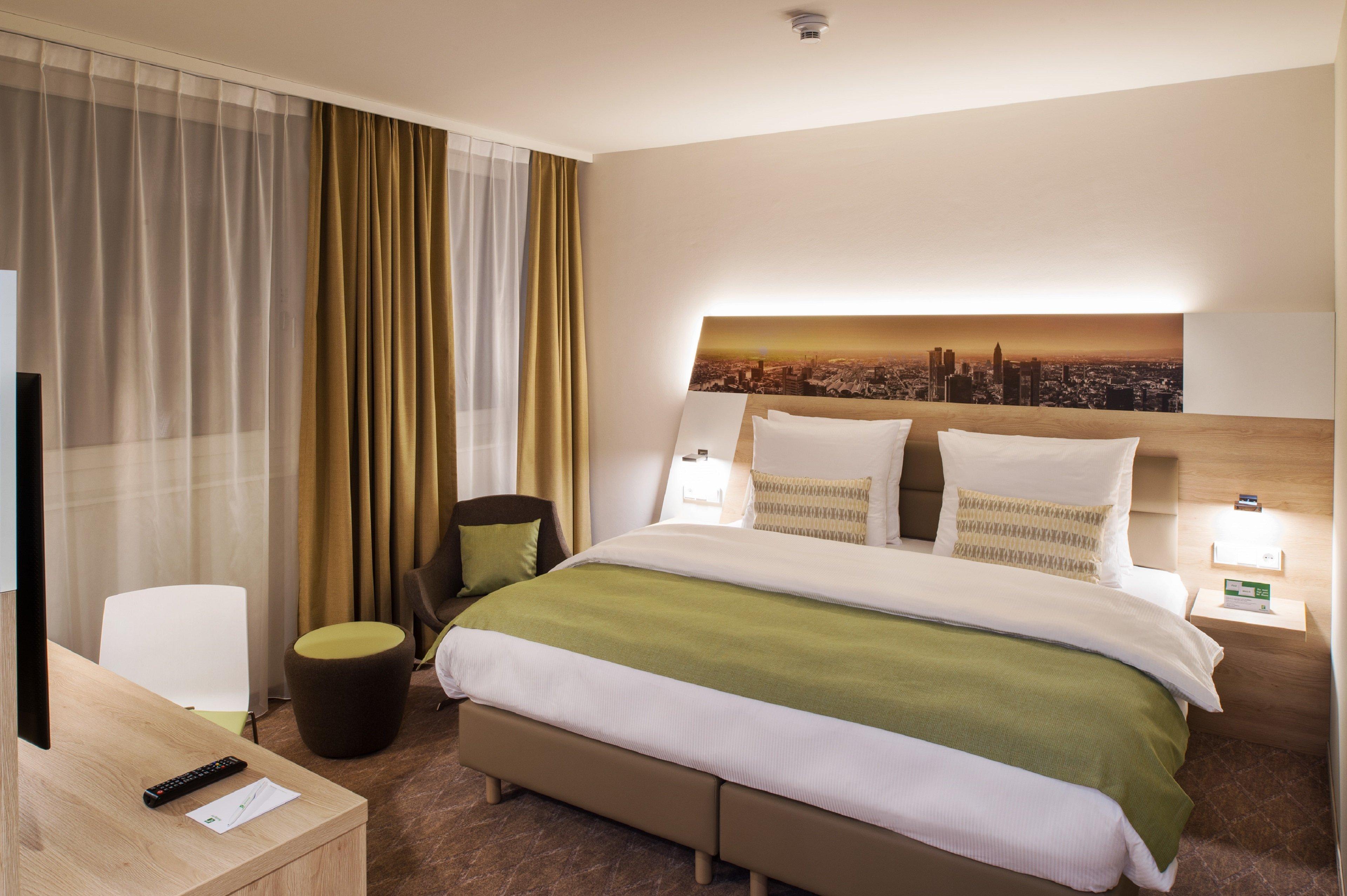 Frankfurt Airport By Ihg Hotel 4*